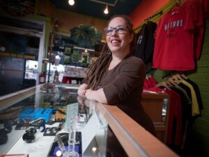 More than a dozen illegal cannabis stores still operating in Toronto, but closing them a 'complex process'
